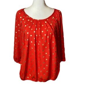 Roz & Ali blouse. Size MP. Red with gold hearts. 3/4 peasant sleeves.